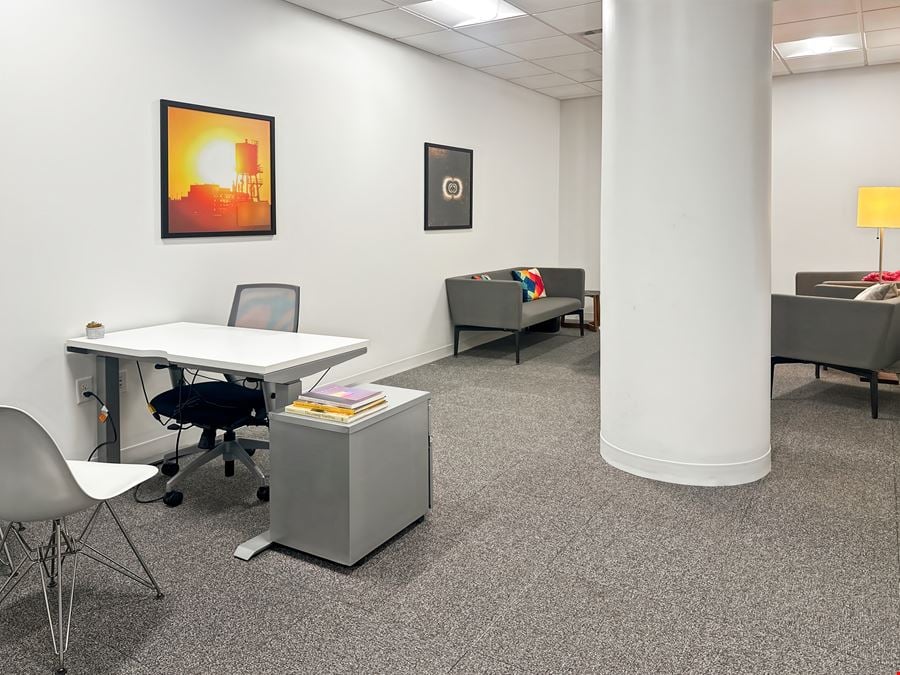 NC, Charlotte - Trade and Tryon