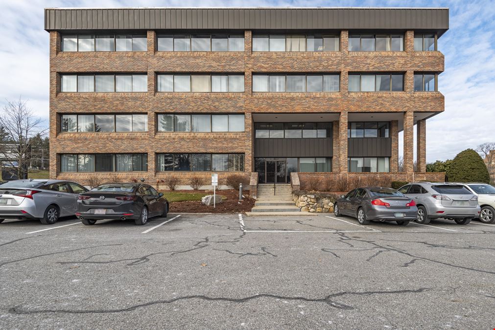 Regus - Nashua – One Tara Boulevard