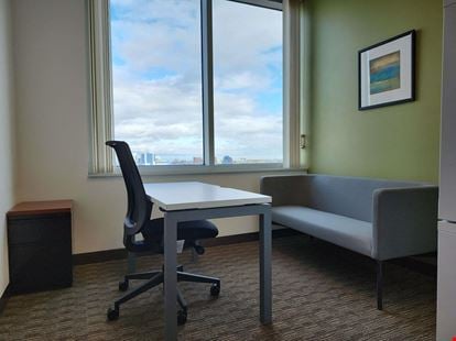 Regus - Key Center