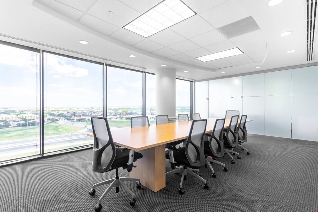 Las Colinas MacArthur