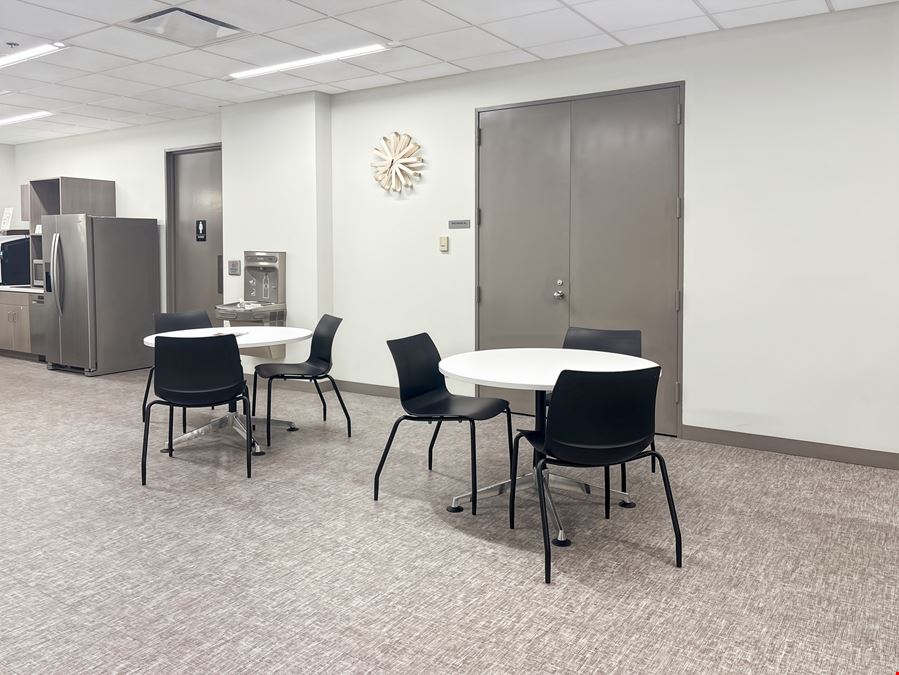 Regus - Fort Wayne - Indiana Michigan Power Building
