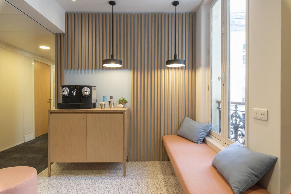 Mitwit Office - Paris Opera ( Ex Multiburo )