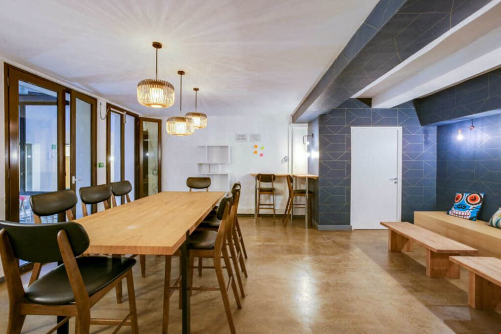 Deskeo - Paris 2 Sainte-Anne