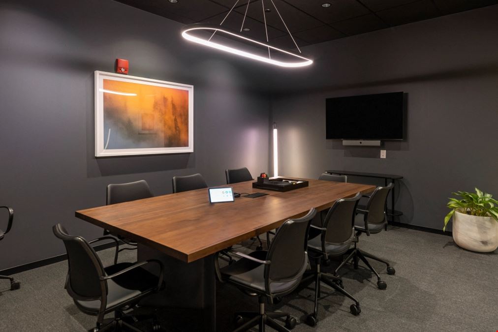 24 East Washington Street