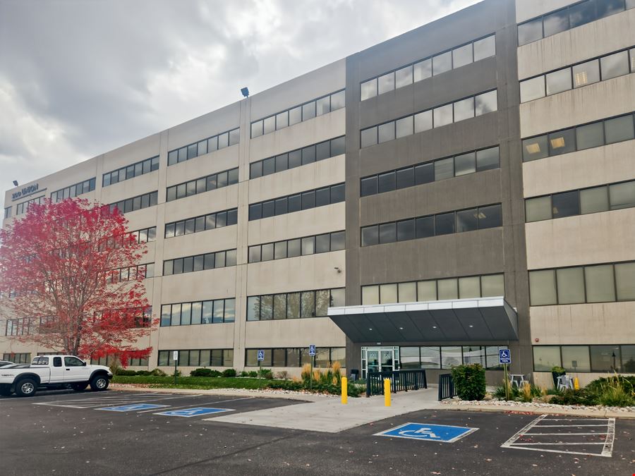 CO, Lakewood - 200 Union