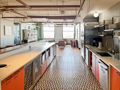 IL, Chicago - 332 S Michigan Avenue