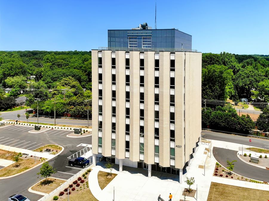 NC, Charlotte- E Independence