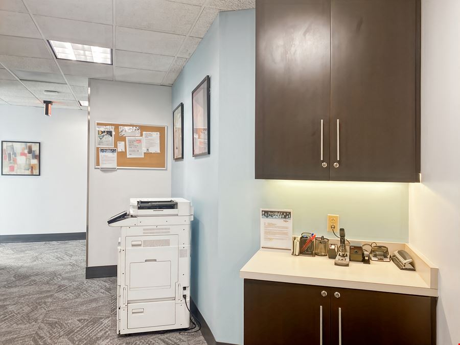 LA, New Orleans - St Charles and Poydras