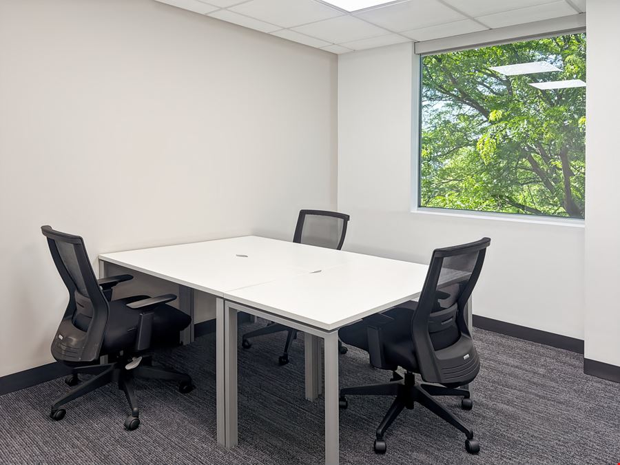 Regus - Allentown - Postal Road
