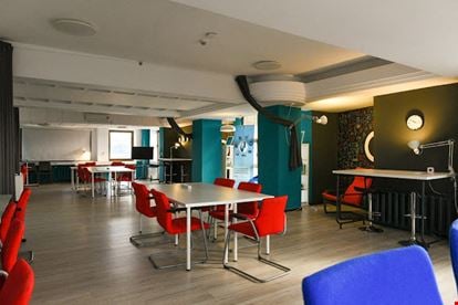 Preview of Fab Lab Iasi - 2 Office space for Rent in Ia?i