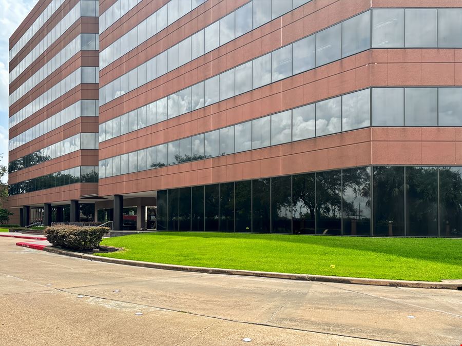 TX, Houston - Southwest Freeway