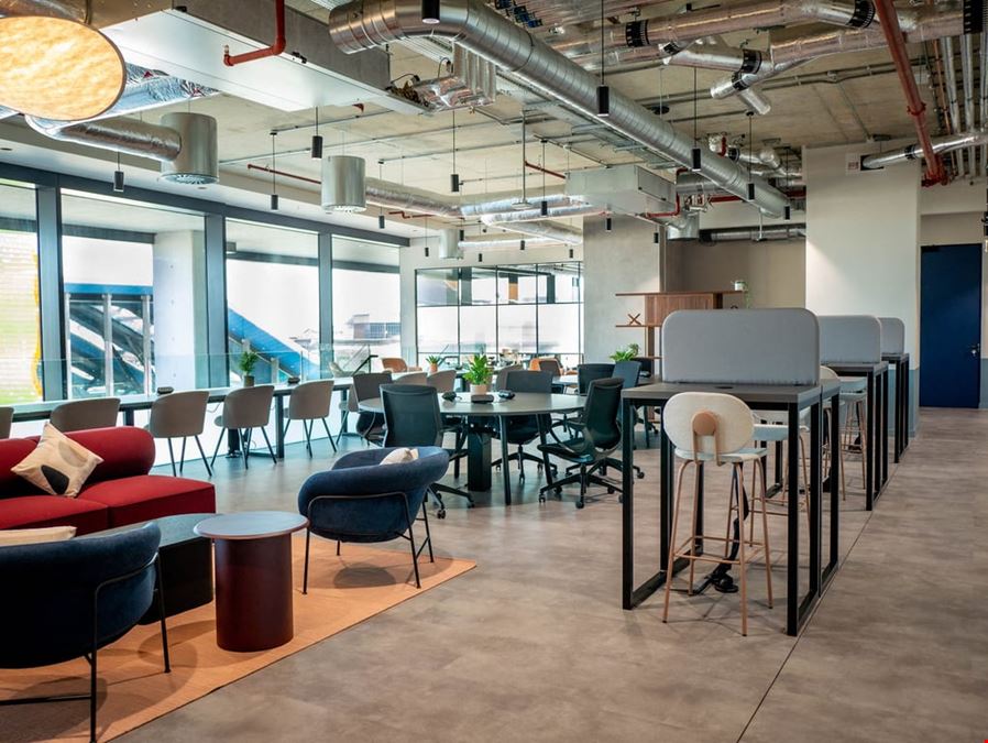 The Quad - ONE Station Hill