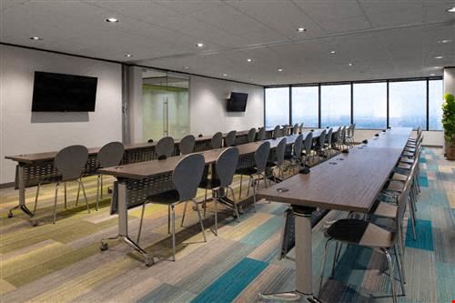 7322-7324 Southwest Freeway