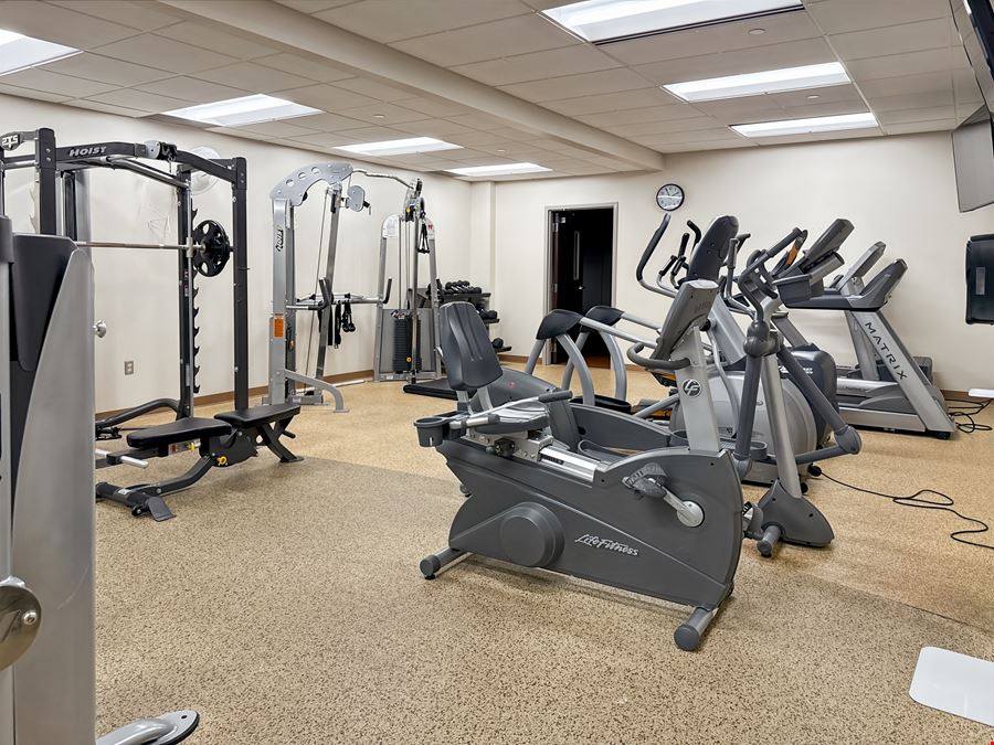 MN, Eagan - Grand Oak I