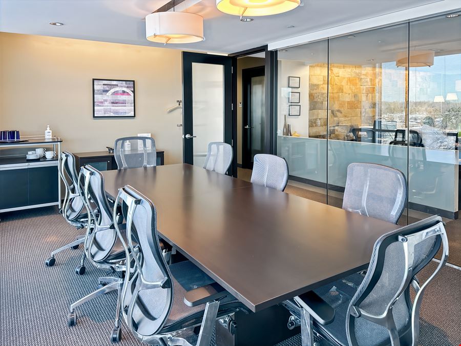 Regus - Lisle - Central Park of