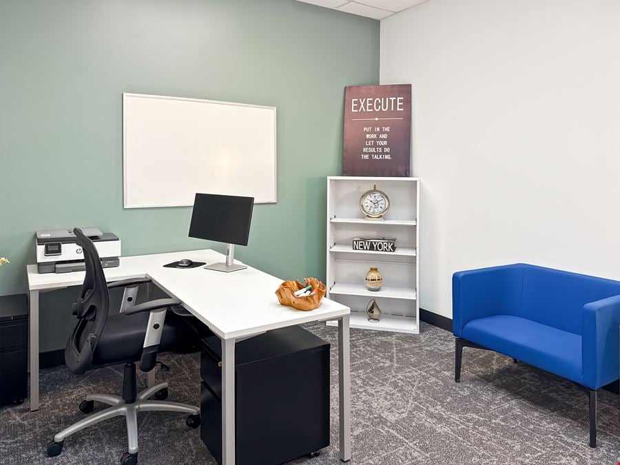 Regus - Huntsville - Cummings Research Park