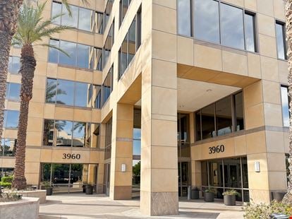 Regus - Las Vegas - Howard Hughes Parkway