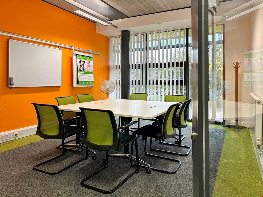 Basepoint - Holmethorpe Avenue