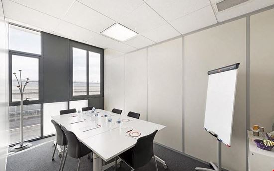 Preview of Baya Axess - Lyon Business Center - Confluence Office space for Rent in Lyon