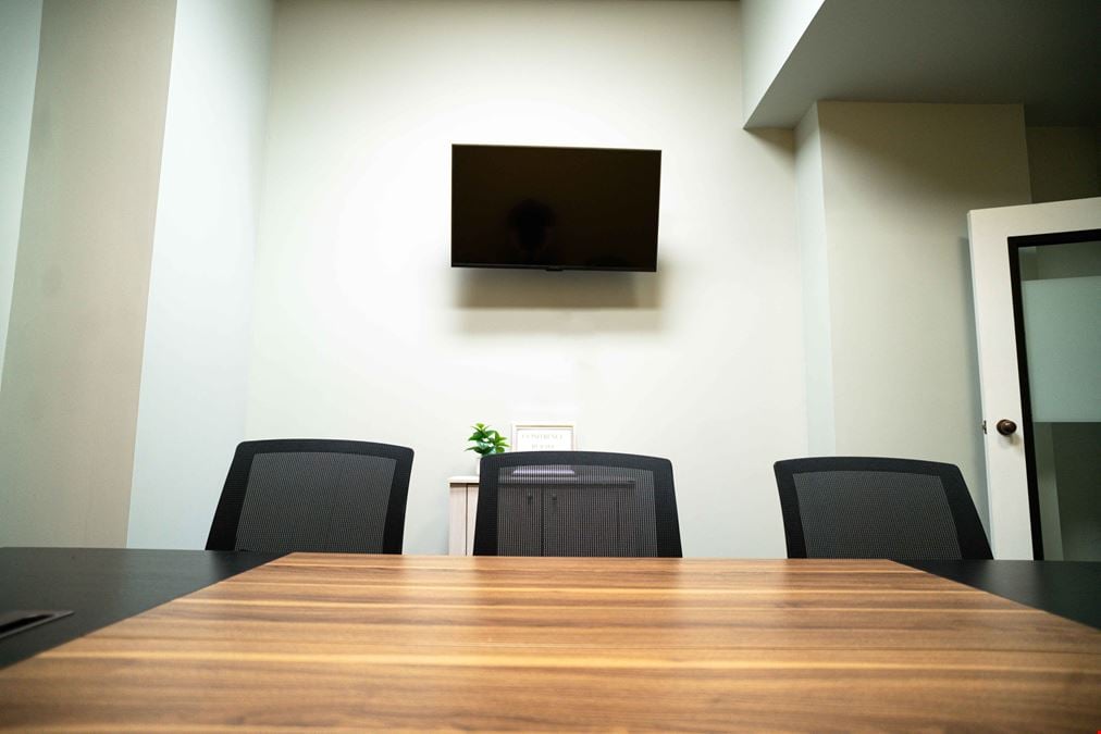 Medium Conference Room