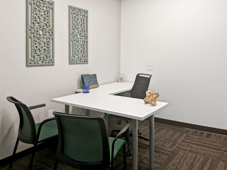 ND, Fargo - 32nd Avenue