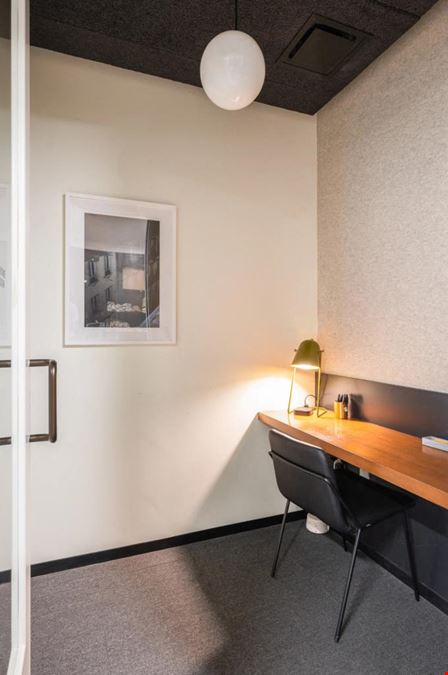 4250 North Drinkwater Blvd