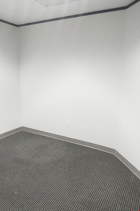 9894 Bissonnet Street