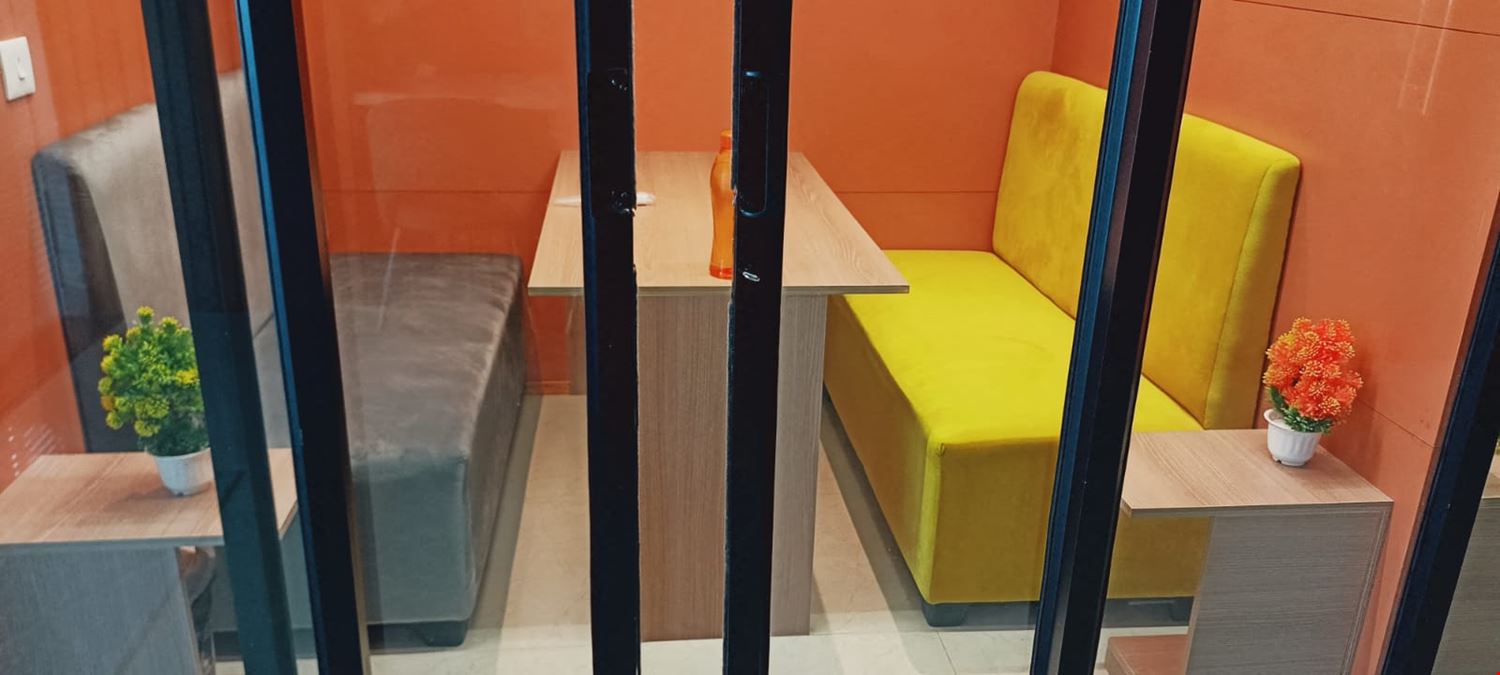 Suits Coworking Spaces - Mansarovar