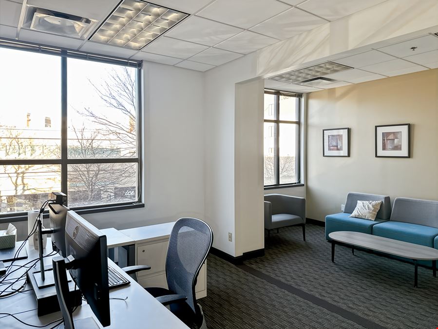 Regus - Kansas City– Leawood – Park Place