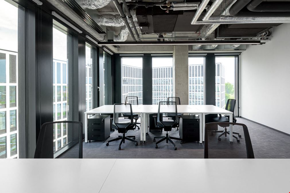 City Space - Face2Face