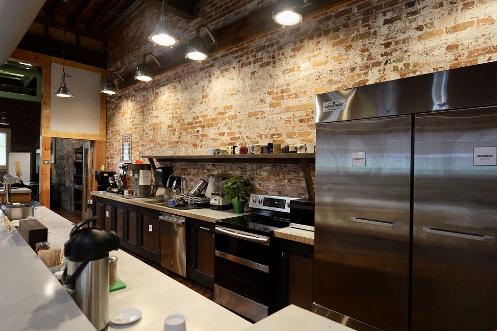 Thrive Coworking West Lewis St