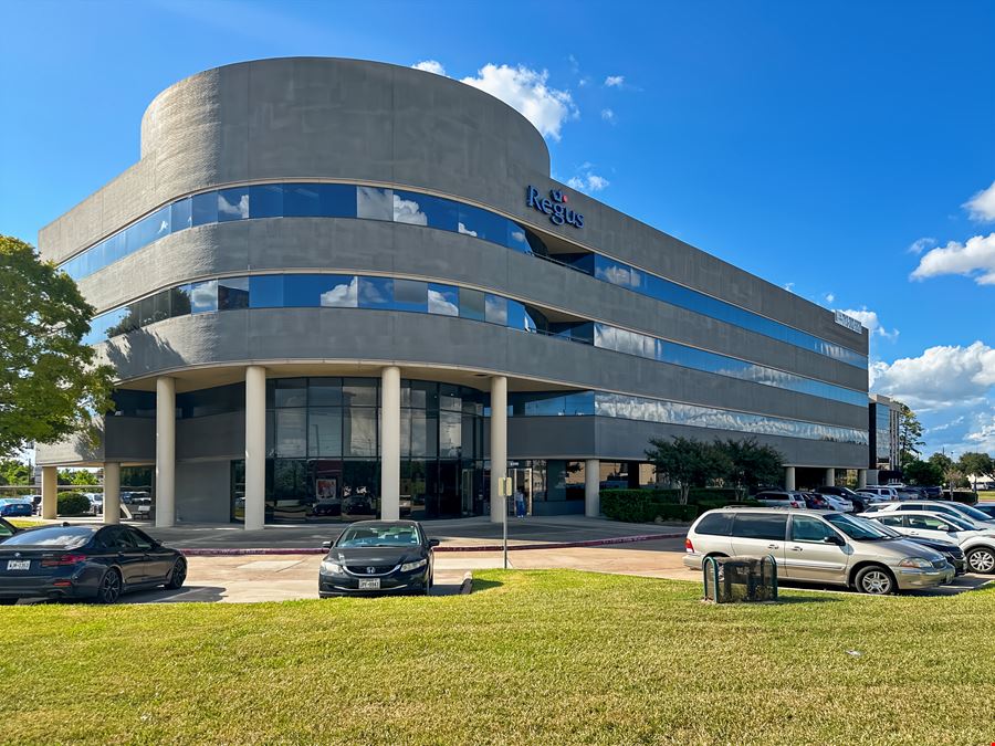 TX, Houston - Willowbrook