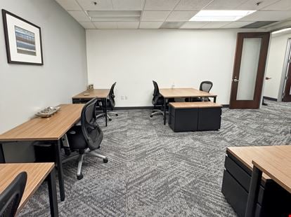 CA, Ontario - One Lakeshore