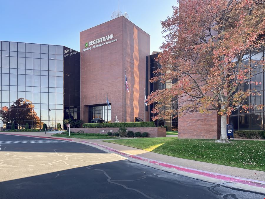 Regus - Tulsa - Executive Tower