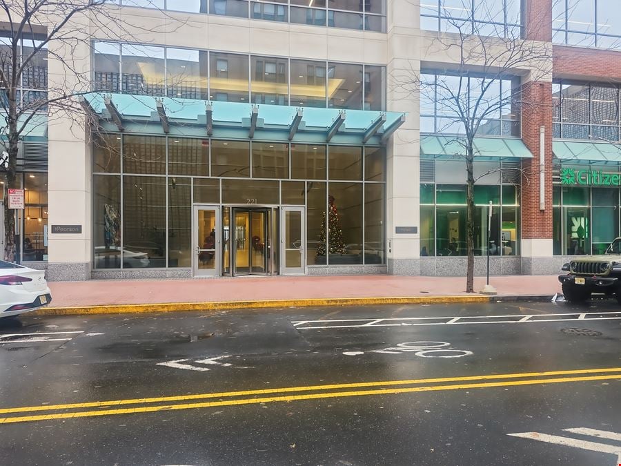Regus - Hoboken - Riverfront Center