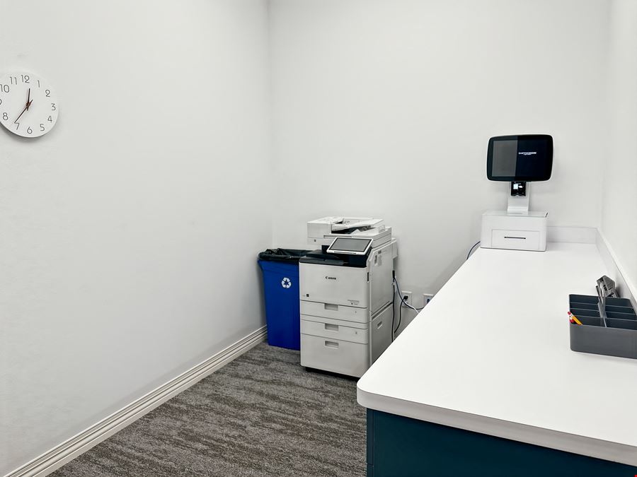 FL, Daytona Beach - Concierge Blvd