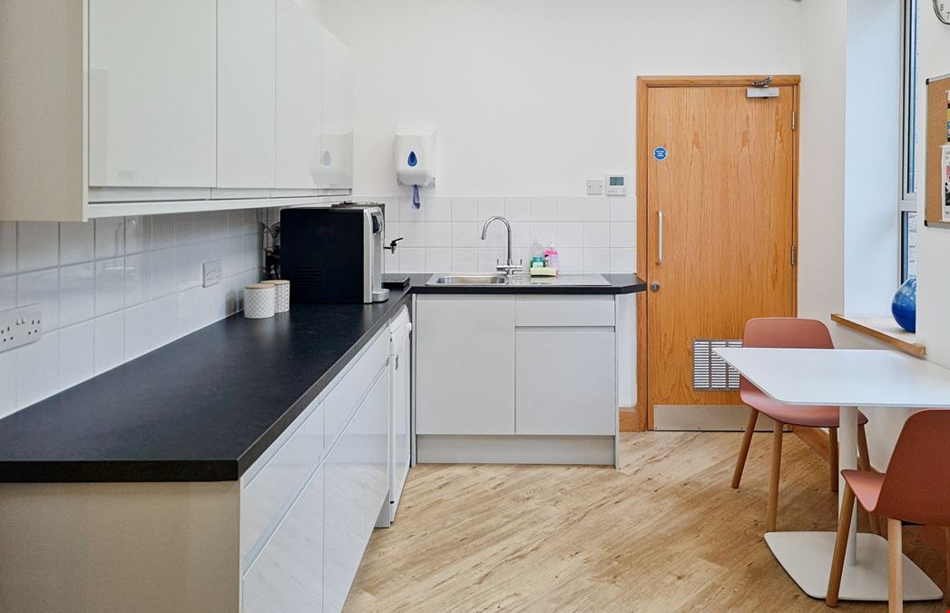 A1 and A2, Methuen Park