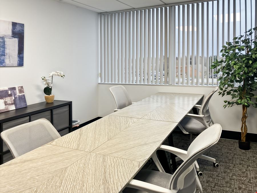 Regus - Southfield - Onyx Office Plaza