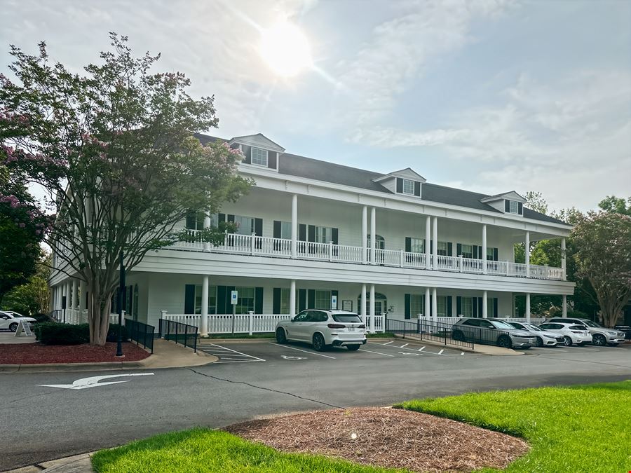 NC, Bermuda Run - York Way