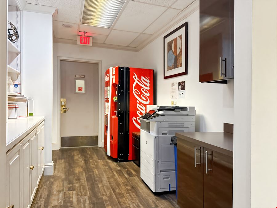 Regus - Chattanooga - Tallan Financial Center