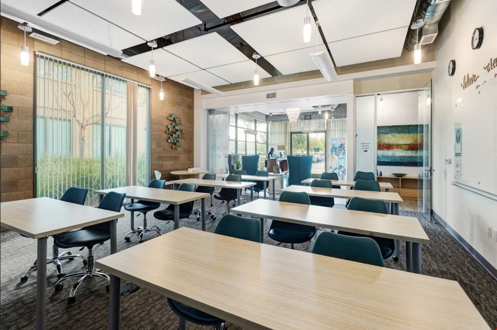 Hera Hub Irvine Coworking