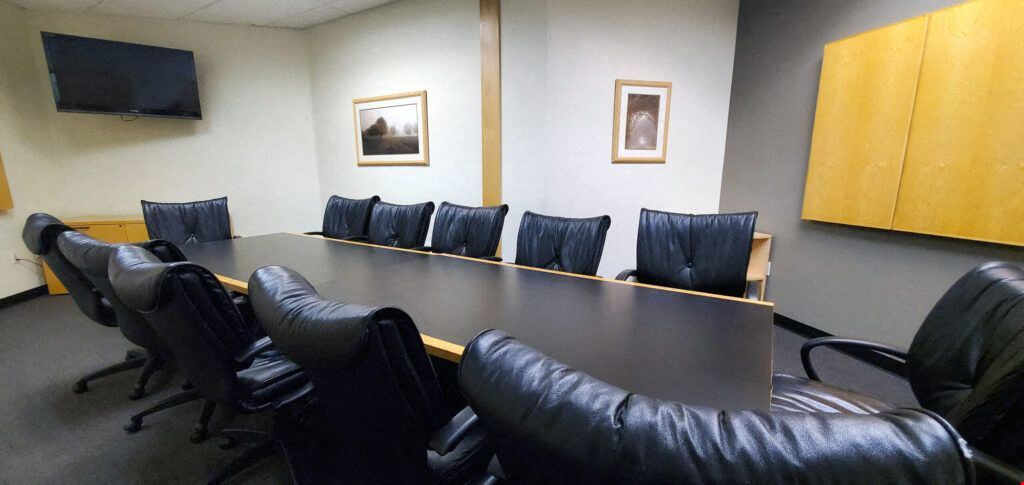 9550 South Eastern Avenue