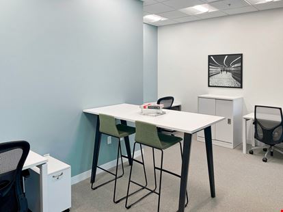 NC, Raleigh - Spaces Crabtree Terrace