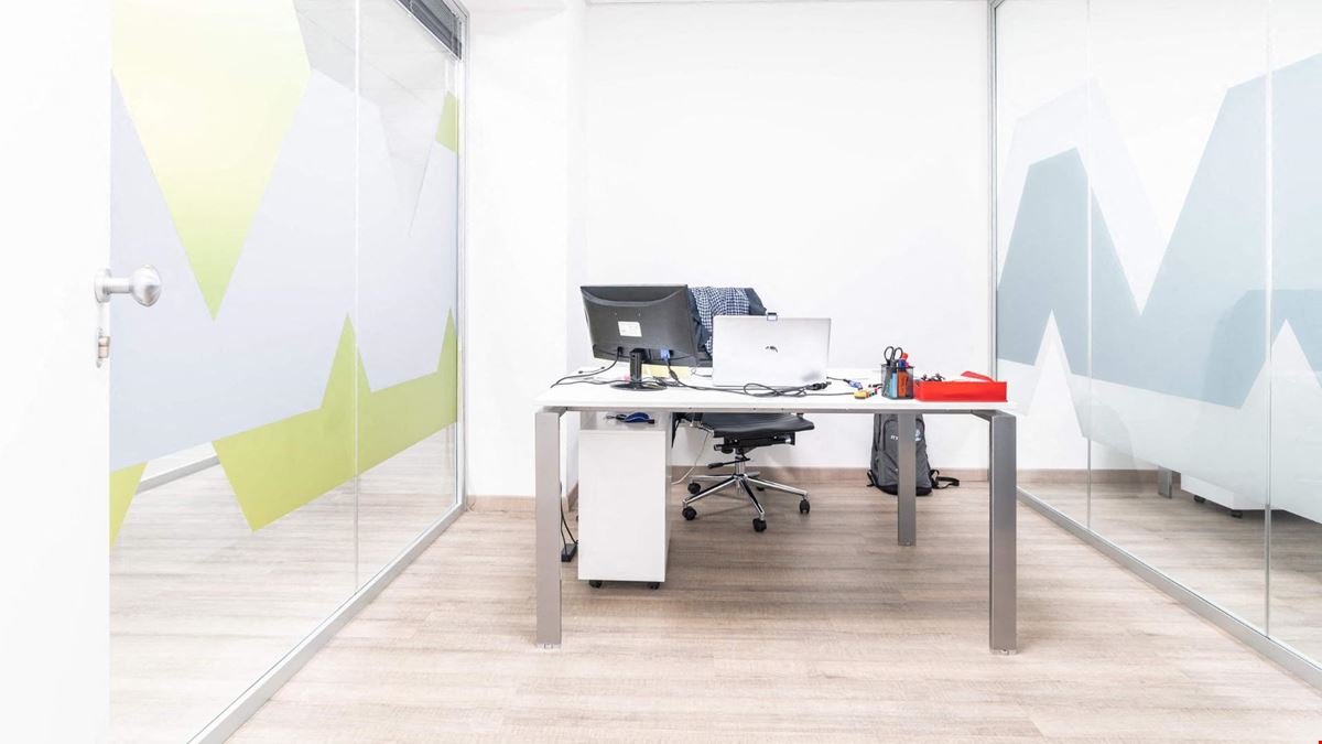 Garibaldi Business Center