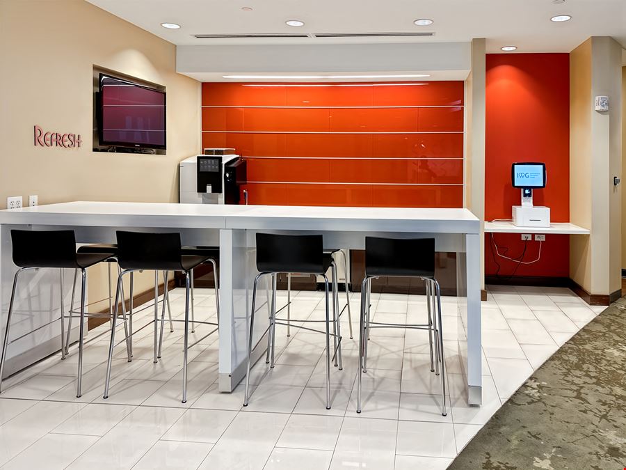 Regus - Hollywood – Presidential Circle