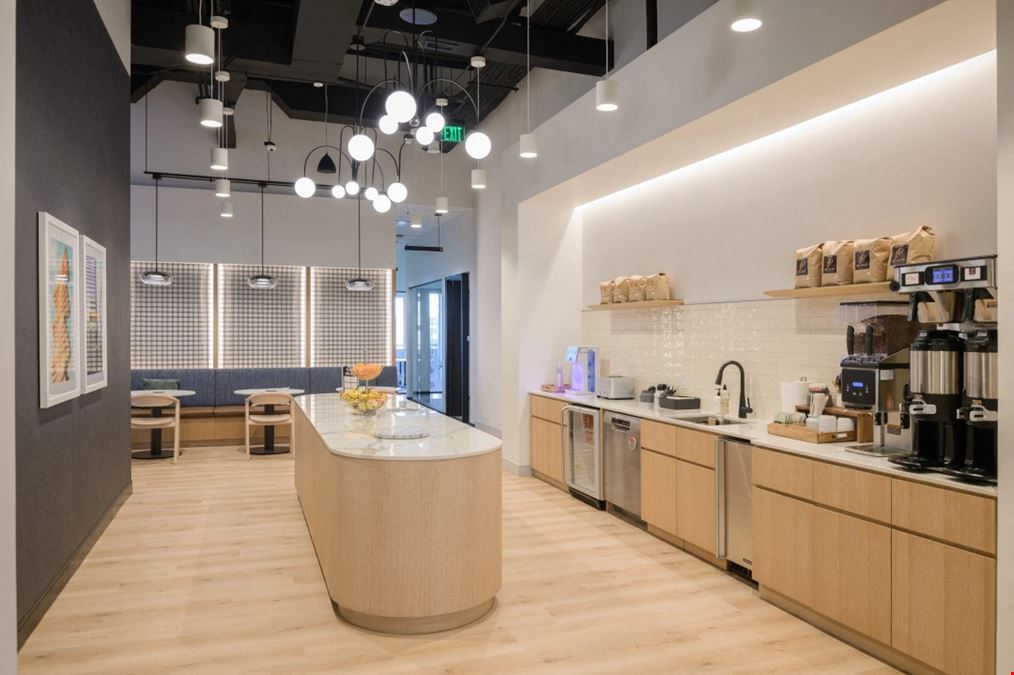 2128 West 32nd Avenue