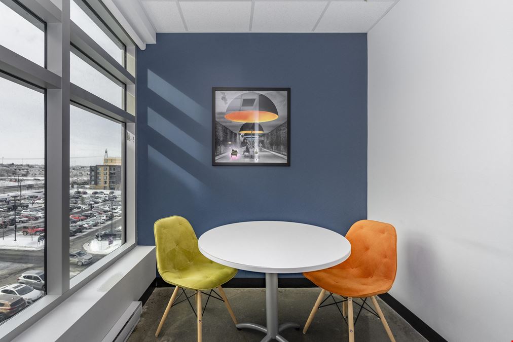Regus - Levis
