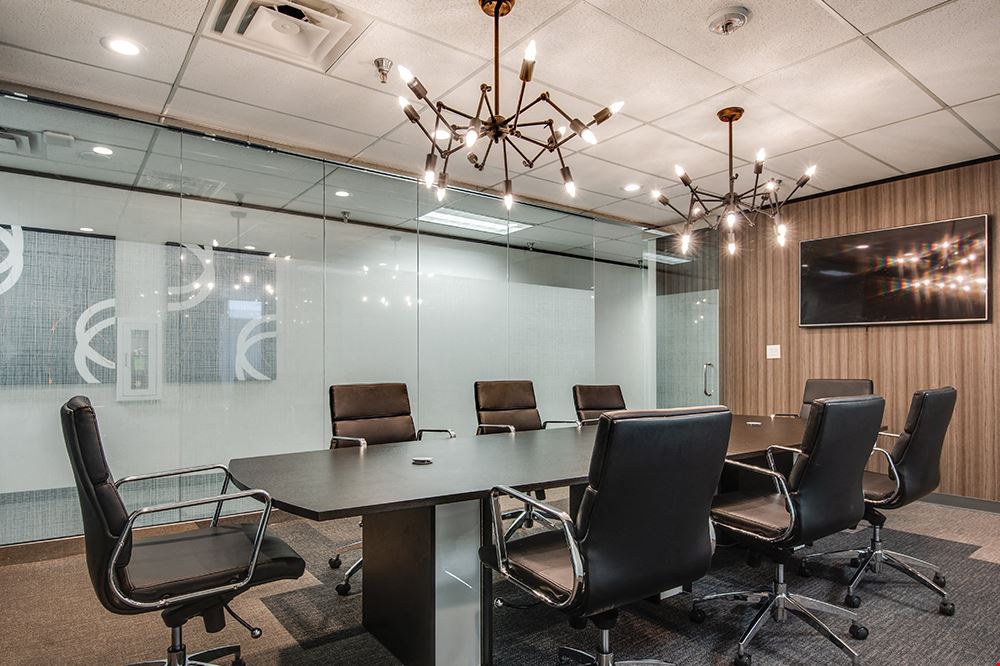 8330-8360 Lyndon B Johnson Fwy