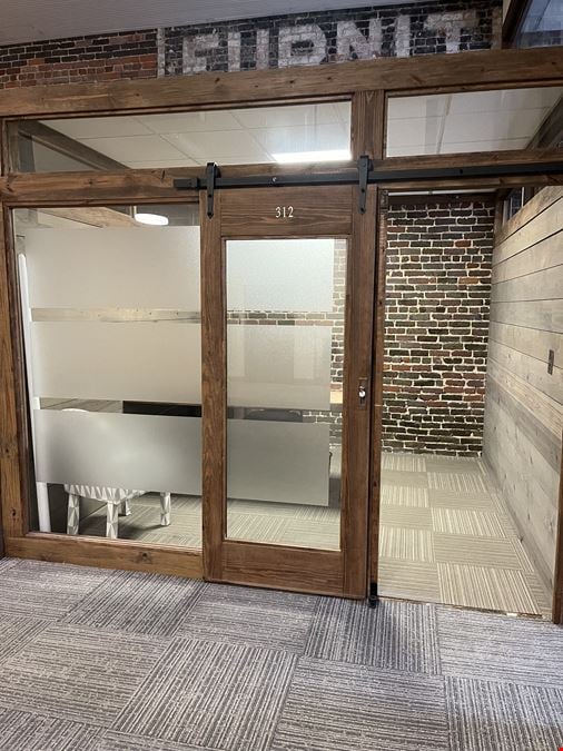 Private Office 307