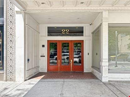 Regus - Indianapolis - E Washington Street